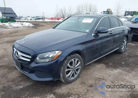 2018 Mercedes-Benz C 300 4Matic из США, поврежденный, VIN WDDWF4KB1JR318890